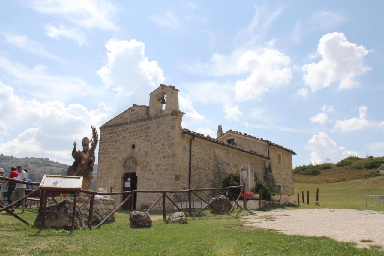 Appartamento La Rosa Dei Pastori San Demetrio ne' Vestini Esterno foto